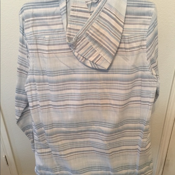 Bar III Shirt Long Sleeve Hooded - Picture 2 of 3